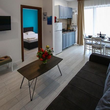 Fratelli Apartments Summerland Mamaia Kültér fotó