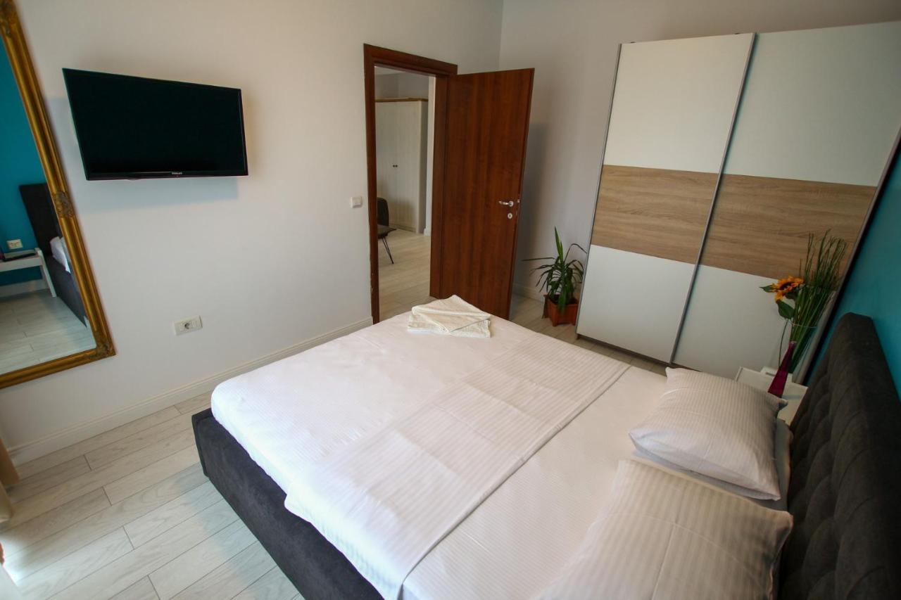 Fratelli Apartments Summerland Mamaia Kültér fotó
