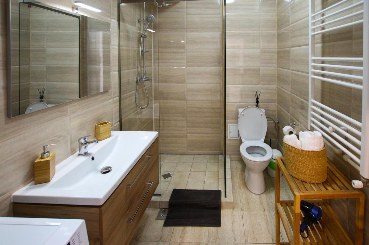 Fratelli Apartments Summerland Mamaia Kültér fotó