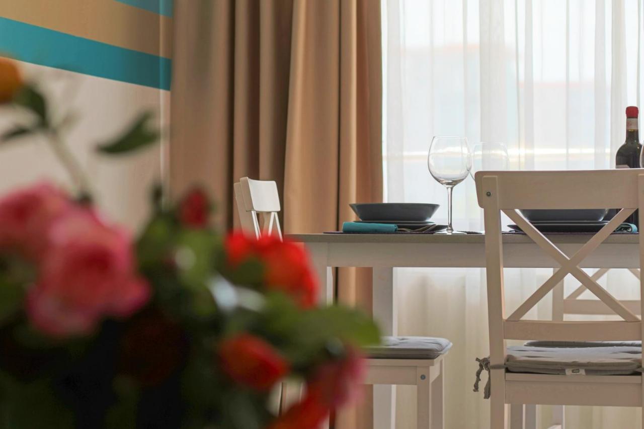 Fratelli Apartments Summerland Mamaia Kültér fotó