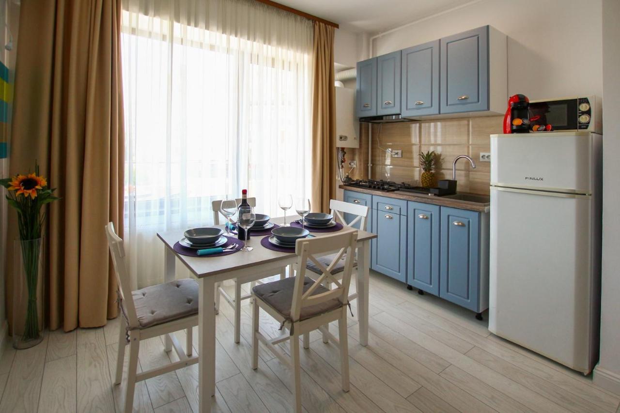 Fratelli Apartments Summerland Mamaia Kültér fotó